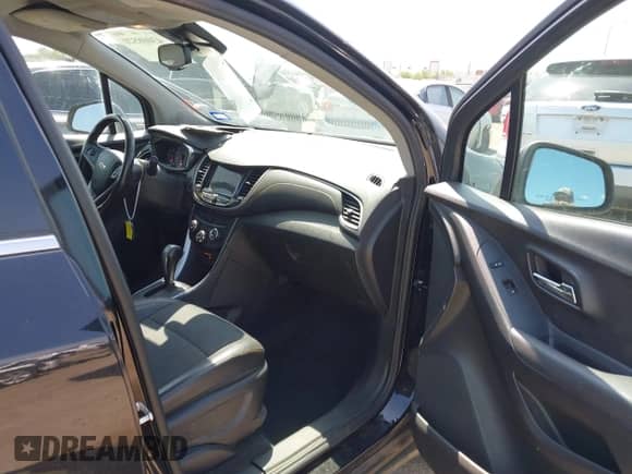 2018 Chevrolet Trax LT с VIN 3GNCJLSBXJL353478, выставлен на аукционе IAAI как лот 43008520 с пробегом 124 398 миль миль и . История ставок и продаж доступна на DreamBid. Изображение 5.