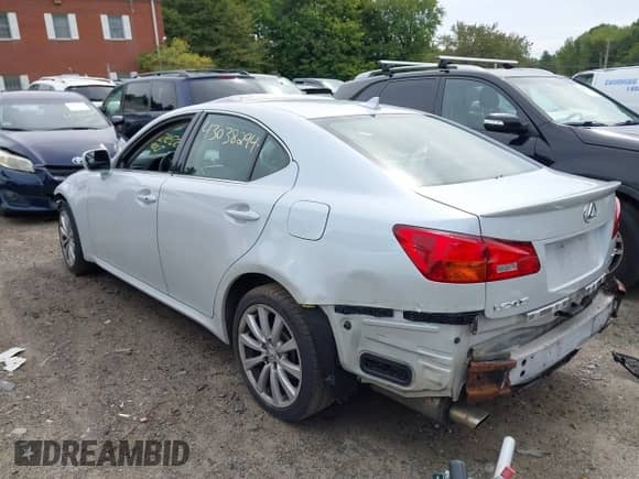 2008 Lexus IS 250 z VIN JTHCK262385024107, wystawiony jako IAAI lot #43038294 z przebiegiem Nie podano mil oraz . Historia ofert i sprzedaży dostępna na DreamBid. Obrazek 3.