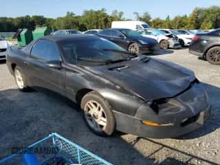 1993 Chevrolet Camaro z VIN 2G1FP22S0P2121189, wystawiony jako Copart lot #72166564 z przebiegiem 179 261 mil mil oraz Szkoda całkowita • Salvage title. Historia ofert i sprzedaży dostępna na DreamBid. Obrazek 4.