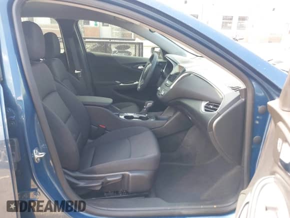 2024 Chevrolet Malibu LS с VIN 1G1ZB5ST9RF218785, выставлен на аукционе IAAI как лот 43199700 с пробегом 22 073 миль миль и . История ставок и продаж доступна на DreamBid. Изображение 5.