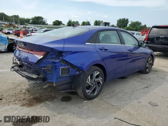 2024 Hyundai Elantra SEL с VIN KMHLS4DG7RU750762, выставлен на аукционе Copart как лот 65530695 с пробегом 7 342 миль миль и Списание • Salvage title. История ставок и продаж доступна на DreamBid. Изображение 3.