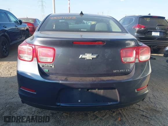 2014 Chevrolet Malibu LS с VIN 1G11B5SL2EF205013, выставлен на аукционе IAAI как лот 43021022 с пробегом 184 433 миль миль и . История ставок и продаж доступна на DreamBid. Изображение 16.