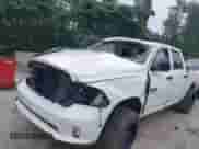 2015 Ram 1500 Express z VIN 1C6RR7KT7FS690136, wystawiony jako IAAI lot #42618497 z przebiegiem 194 347 mil mil oraz . Historia ofert i sprzedaży dostępna na DreamBid. Obrazek 6.