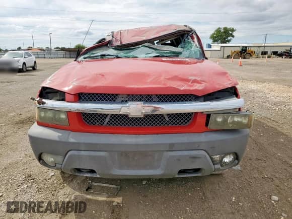 2002 Chevrolet Avalanche с VIN 3GNEC13T22G304607, выставлен на аукционе Copart как лот 84202365 с пробегом 177 044 миль миль и Списание • Salvage title. История ставок и продаж доступна на DreamBid. Изображение 5.