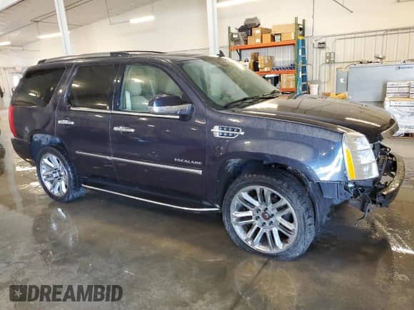 2013 Cadillac Escalade Luxury z VIN 1GYS4BEF4DR225183, wystawiony jako Copart lot #69042835 z przebiegiem 164 592 mil mil oraz Szkoda całkowita • Salvage title. Historia ofert i sprzedaży dostępna na DreamBid. Obrazek 4.