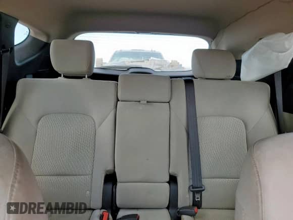 2017 Hyundai Santa Fe 2.4L с VIN 5NMZU3LB1HH015256, выставлен на аукционе Copart как лот 82183125 с пробегом Не указан миль и Списание • Salvage title. История ставок и продаж доступна на DreamBid. Изображение 10.