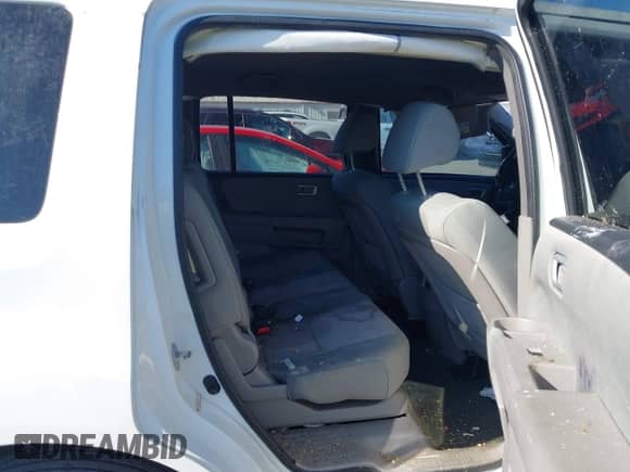 2014 Honda Pilot EX with VIN 5FNYF3H43EB020455, listed as a IAAI auction lot 42689435 with 168,741 mi miles and . Bid and sale history available at DreamBid. Image 8.