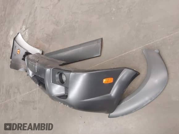 2008 Hyundai Tucson SE with VIN KM8JN72D78U851324, listed as a IAAI auction lot 42068458 with 169,978 mi miles and . Bid and sale history available at DreamBid. Image 12.