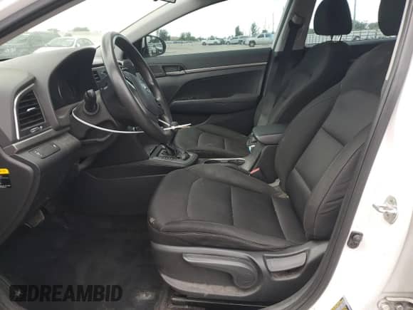 2018 Hyundai Elantra SE z VIN 5NPD74LF9JH276427, wystawiony jako Copart lot #86780125 z przebiegiem 232 714 mil mil oraz Szkoda całkowita • Salvage title. Historia ofert i sprzedaży dostępna na DreamBid. Obrazek 7.