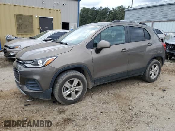 2022 Chevrolet Trax LT с VIN KL7CJPSMXNB546459, выставлен на аукционе Copart как лот 83831895 с пробегом 63 114 миль миль и Списание • Salvage title. История ставок и продаж доступна на DreamBid. Изображение 1.