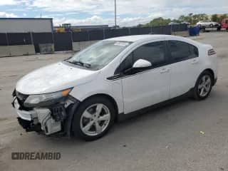 2015 Chevrolet Volt z VIN 1G1RA6E43FU109808, wystawiony jako Copart lot #82461335 z przebiegiem 112 328 mil mil oraz Szkoda całkowita • Salvage title. Historia ofert i sprzedaży dostępna na DreamBid. Obrazek 1.