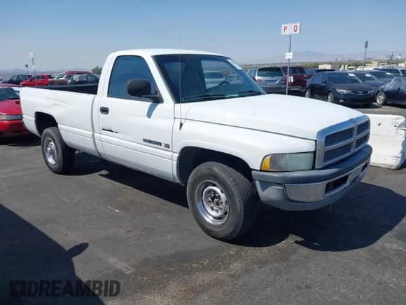 2001 Dodge 2500 с VIN 3B7KC26Z11M577085, выставлен на аукционе IAAI как лот 43004416 с пробегом 297 355 миль миль и . История ставок и продаж доступна на DreamBid. Изображение 1.