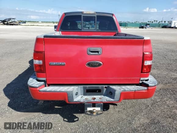 2004 Ford F-150 STX z VIN 1FTRF02W84KD86961, wystawiony jako Copart lot #87063495 z przebiegiem Nie podano mil oraz Czysty tytuł • Clean title. Historia ofert i sprzedaży dostępna na DreamBid. Obrazek 6.