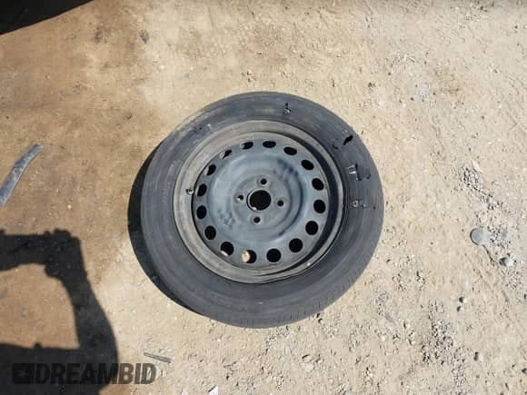 2015 Toyota Prius One с VIN JTDKDTB38F1584947, выставлен на аукционе IAAI как лот 42808560 с пробегом 96 396 миль миль и . История ставок и продаж доступна на DreamBid. Изображение 12.