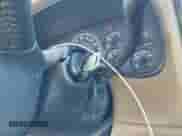 2000 Chevrolet Silverado 1500 LS с VIN 1GCEC14T5YZ212150, выставлен на аукционе IAAI как лот 41552486 с пробегом Не указан миль и . История ставок и продаж доступна на DreamBid. Изображение 11.