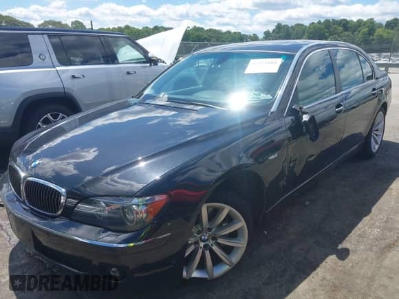 2007 BMW 7 Series 750Li z VIN WBAHN83547DT72824, wystawiony jako IAAI lot #42311684 z przebiegiem 76 696 mil mil oraz . Historia ofert i sprzedaży dostępna na DreamBid. Obrazek 17.