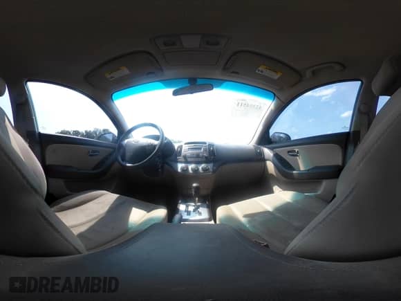 2010 Hyundai Elantra SE с VIN KMHDU4ADXAU016260, выставлен на аукционе IAAI как лот 42384511 с пробегом 172 704 миль миль и . История ставок и продаж доступна на DreamBid. Изображение 20.