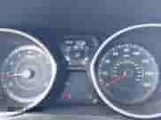 2013 Hyundai Elantra GS z VIN KMHDH6AEXDU013307, wystawiony jako IAAI lot #40816137 z przebiegiem 66 701 mil mil oraz . Historia ofert i sprzedaży dostępna na DreamBid. Obrazek 7.