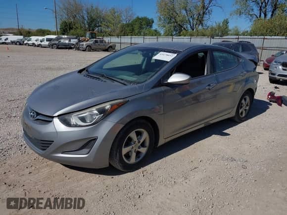 2014 Hyundai Elantra SE with VIN KMHDH4AE8EU085225, listed as a IAAI auction lot 43478032 with 118,997 mi miles and . Bid and sale history available at DreamBid. Image 2.