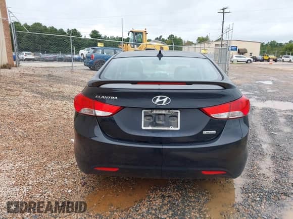 2013 Hyundai Elantra GLS with VIN KMHDH4AE7DU728890, listed as a IAAI auction lot 40365489 with 230,693 mi miles and . Bid and sale history available at DreamBid. Image 16.