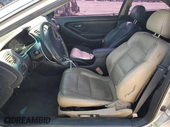 2000 Honda Accord EX with VIN 1HGCG2251YA003767, listed as a Copart auction lot 68536895 with 159,690 mi miles and Salvage title. Bid and sale history available at DreamBid. Image 7.