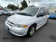 1998 Dodge Caravan LE with VIN 1B4GP54L1WB720025, listed as a Copart auction lot 55103445 with 88,274 mi miles and Clean title. Bid and sale history available at DreamBid. Image 2.