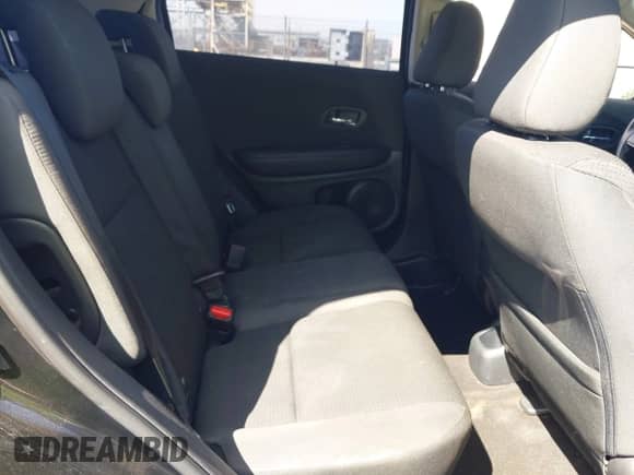 2022 Honda HR-V LX с VIN 3CZRU5H37NM731384, выставлен на аукционе IAAI как лот 43273932 с пробегом 57 070 миль миль и . История ставок и продаж доступна на DreamBid. Изображение 8.