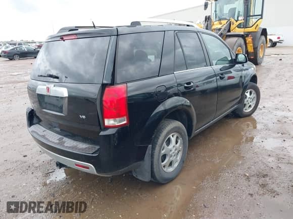 2006 Saturn VUE with VIN 5GZCZ53406S846266, listed as a IAAI auction lot 41898069 with Not provided miles and . Bid and sale history available at DreamBid. Image 4.