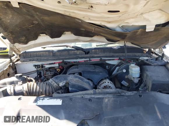 2007 Chevrolet Silverado 1500 Work Truck z VIN 3GCEC13C17G502188, wystawiony jako IAAI lot #43358253 z przebiegiem 161 921 mil mil oraz . Historia ofert i sprzedaży dostępna na DreamBid. Obrazek 10.