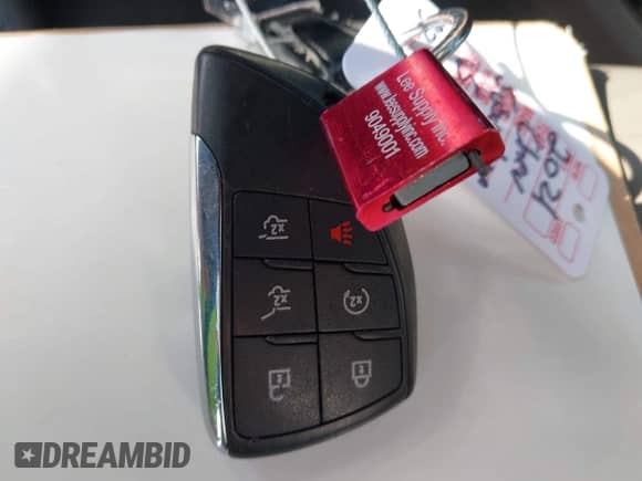 2021 Chevrolet Suburban LT с VIN 1GNSCCKD3MR195196, выставлен на аукционе IAAI как лот 42073255 с пробегом 162 335 миль миль и . История ставок и продаж доступна на DreamBid. Изображение 11.