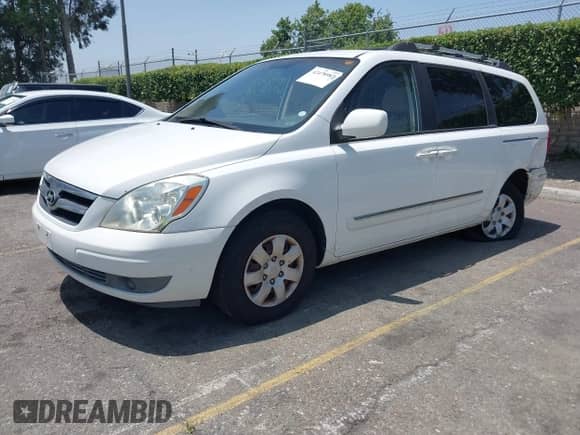 2008 Hyundai Entourage GLS с VIN KNDMC233386048515, выставлен на аукционе IAAI как лот 42478987 с пробегом 222 266 миль миль и . История ставок и продаж доступна на DreamBid. Изображение 2.