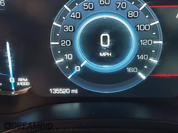 2016 Cadillac Escalade ESV Platinum с VIN 1GYS4KKJ2GR394857, выставлен на аукционе IAAI как лот 41854880 с пробегом 135 520 миль миль и . История ставок и продаж доступна на DreamBid. Изображение 16.