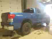 2008 Toyota Tundra z VIN 5TBBV54128S498519, wystawiony jako Copart lot #85310795 z przebiegiem 185 455 mil mil oraz Szkoda całkowita • Salvage title. Historia ofert i sprzedaży dostępna na DreamBid. Obrazek 3.