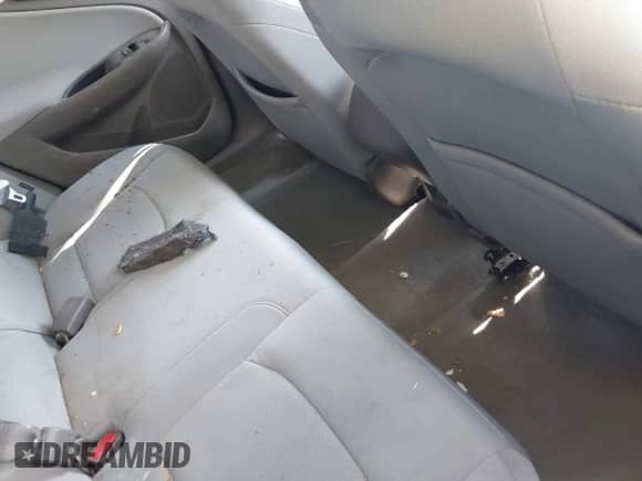 2020 Chevrolet Malibu LS с VIN 1G1ZC5ST9LF132154, выставлен на аукционе IAAI как лот 43033025 с пробегом 47 402 миль миль и . История ставок и продаж доступна на DreamBid. Изображение 8.