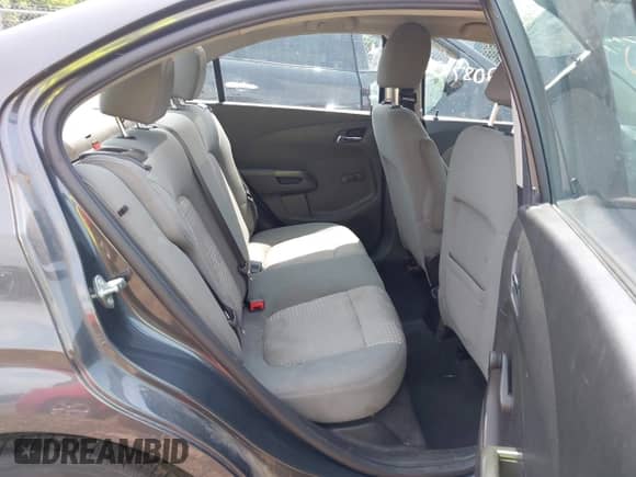 2012 Chevrolet Sonic LS с VIN 1G1JA5SH4C4231023, выставлен на аукционе IAAI как лот 42782087 с пробегом 99 229 миль миль и . История ставок и продаж доступна на DreamBid. Изображение 8.