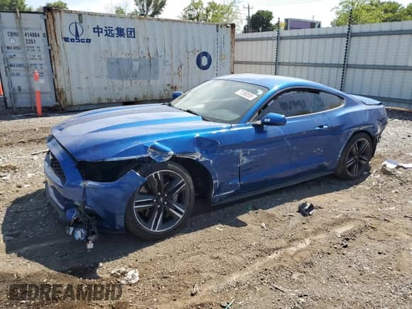 2017 Ford Mustang EcoBoost Premium z VIN 1FA6P8THXH5228095, wystawiony jako Copart lot #71350555 z przebiegiem 112 788 mil mil oraz Szkoda całkowita • Salvage title. Historia ofert i sprzedaży dostępna na DreamBid. Obrazek 1.