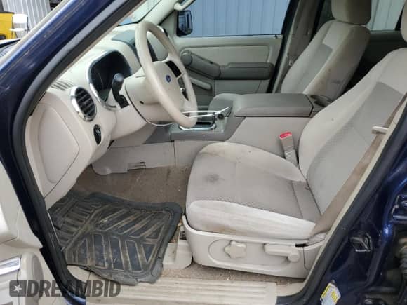 2006 Ford Explorer XLS with VIN 1FMEU62E06UA09848, listed as a Copart auction lot 51535225 with 236,926 mi miles and Salvage title. Bid and sale history available at DreamBid. Image 7.