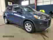 2018 Chevrolet Trax LT z VIN 3GNCJPSB5JL166396, wystawiony jako Copart lot #85866545 z przebiegiem 165 444 mil mil oraz Czysty tytuł • Clean title. Historia ofert i sprzedaży dostępna na DreamBid. Obrazek 4.
