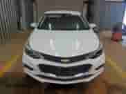2017 Chevrolet Cruze LT с VIN 3G1BE6SM5HS570909, выставлен на аукционе Copart как лот 70333495 с пробегом 39 739 миль миль и Списание • Salvage title. История ставок и продаж доступна на DreamBid. Изображение 5.