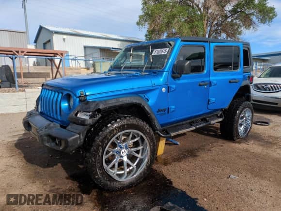 2021 Jeep Wrangler Unlimited Sport Altitude with VIN 1C4HJXDNXMW715577, listed as a Copart auction lot 61032615 with 91,517 mi miles and Salvage title. Bid and sale history available at DreamBid. Image 1.