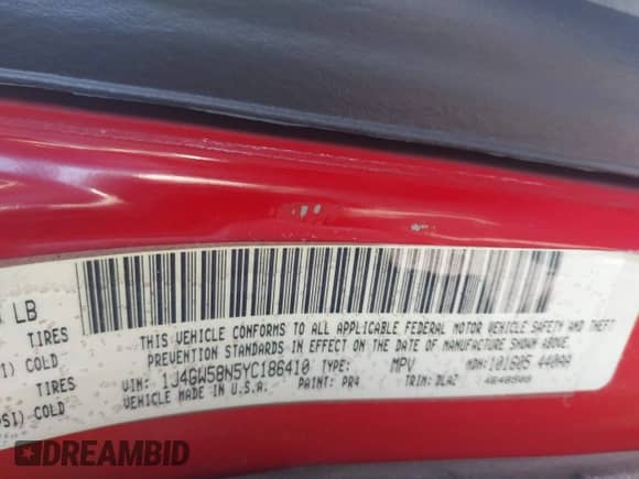 2000 Jeep Grand Cherokee Limited z VIN 1J4GW58N5YC186410, wystawiony jako IAAI lot #42504152 z przebiegiem 140 982 mil mil oraz . Historia ofert i sprzedaży dostępna na DreamBid. Obrazek 9.