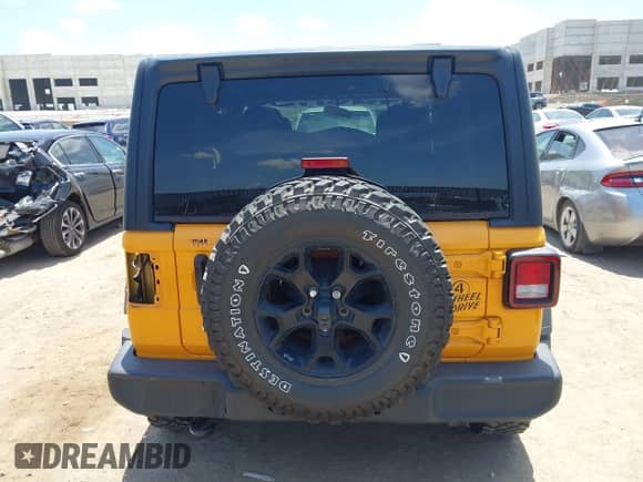 2021 Jeep Wrangler Unlimited Sport Altitude with VIN 1C4HJXDN4MW671222, listed as a IAAI auction lot 42700872 with 49,482 mi miles and . Bid and sale history available at DreamBid. Image 16.