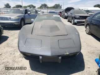 1975 Chevrolet Corvette с VIN 1Z37J5S410428, выставлен на аукционе Copart как лот 60106774 с пробегом Не указан миль и Чистый • Clean title. История ставок и продаж доступна на DreamBid. Изображение 5.