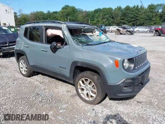 2017 Jeep Renegade Latitude с VIN ZACCJBBB0HPG03699, выставлен на аукционе IAAI как лот 43071453 с пробегом 189 686 миль миль и . История ставок и продаж доступна на DreamBid. Изображение 1.