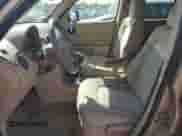 2008 Chevrolet HHR LS z VIN 3GNDA13D18S608723, wystawiony jako Copart lot #71544915 z przebiegiem 111 174 mil mil oraz Szkoda całkowita • Salvage title. Historia ofert i sprzedaży dostępna na DreamBid. Obrazek 7.
