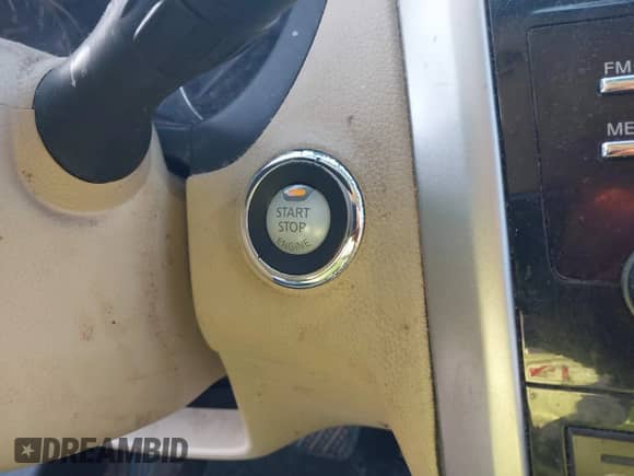 2015 Nissan Altima S z VIN 1N4AL3AP3FC481352, wystawiony jako IAAI lot #40611943 z przebiegiem 148 328 mil mil oraz . Historia ofert i sprzedaży dostępna na DreamBid. Obrazek 13.