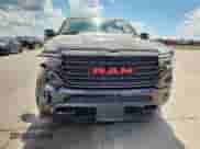 2023 Ram 1500 Limited z VIN 1C6SRFHT0PN623543, wystawiony jako Copart lot #85720155 z przebiegiem 30 627 mil mil oraz Szkoda całkowita • Salvage title. Historia ofert i sprzedaży dostępna na DreamBid. Obrazek 5.