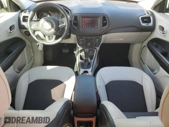 2019 Jeep Compass Altitude with VIN 3C4NJCBB6KT679538, listed as a Copart auction lot 86780275 with 51,477 mi miles and Non repairable. Bid and sale history available at DreamBid. Image 8.