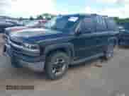 2004 Chevrolet Tahoe LT с VIN 1GNEC13Z34R161352, выставлен на аукционе IAAI как лот 42705146 с пробегом 200 017 миль миль и . История ставок и продаж доступна на DreamBid. Изображение 2.
