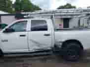 2014 Ram 1500 Express z VIN 1C6RR6KT0ES129463, wystawiony jako IAAI lot #42776198 z przebiegiem 114 318 mil mil oraz . Historia ofert i sprzedaży dostępna na DreamBid. Obrazek 14.